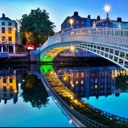 Leon * Dublin